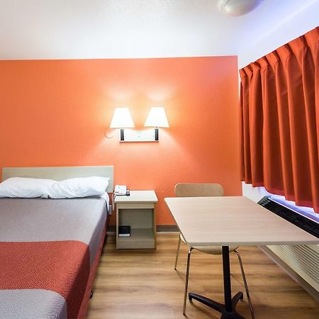 Motel 6-Reno, Nv - West エクステリア 写真