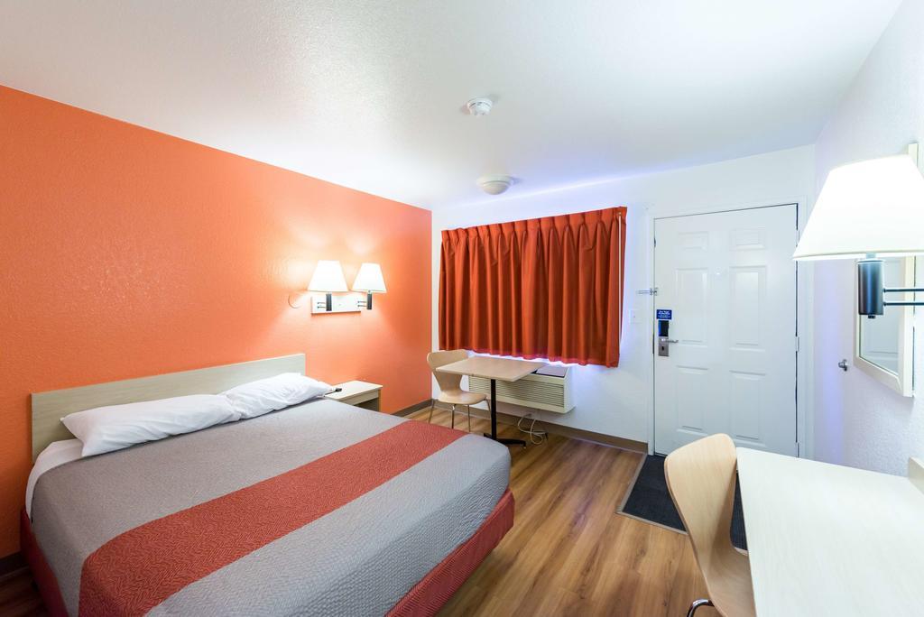 Motel 6-Reno, Nv - West エクステリア 写真