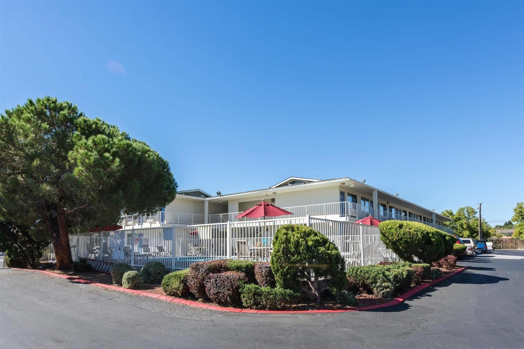 Motel 6-Reno, Nv - West エクステリア 写真