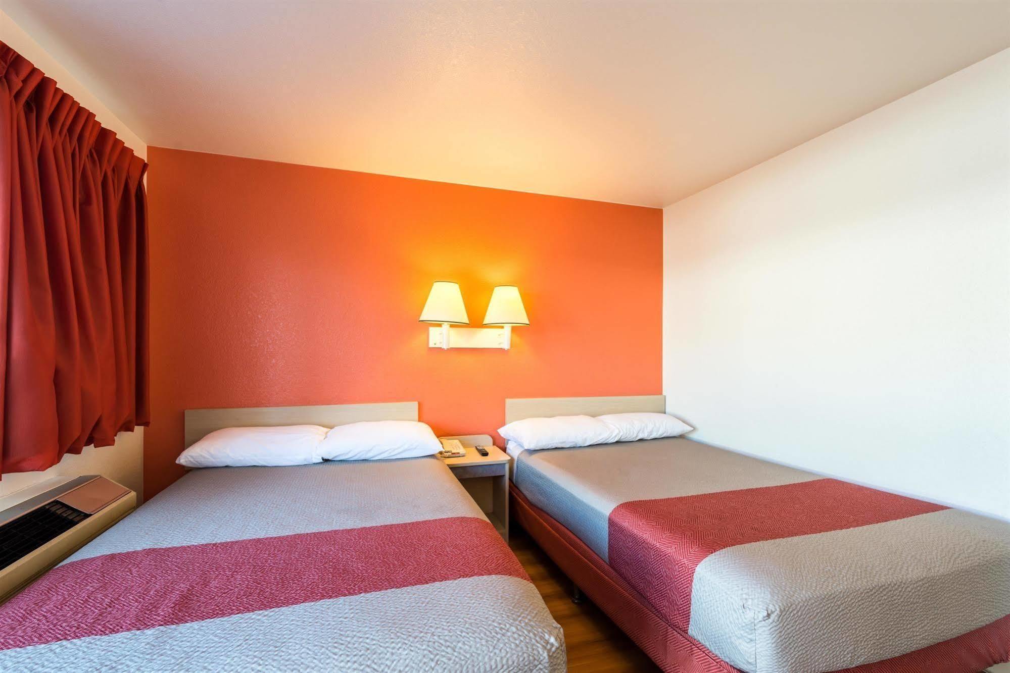 Motel 6-Reno, Nv - West エクステリア 写真