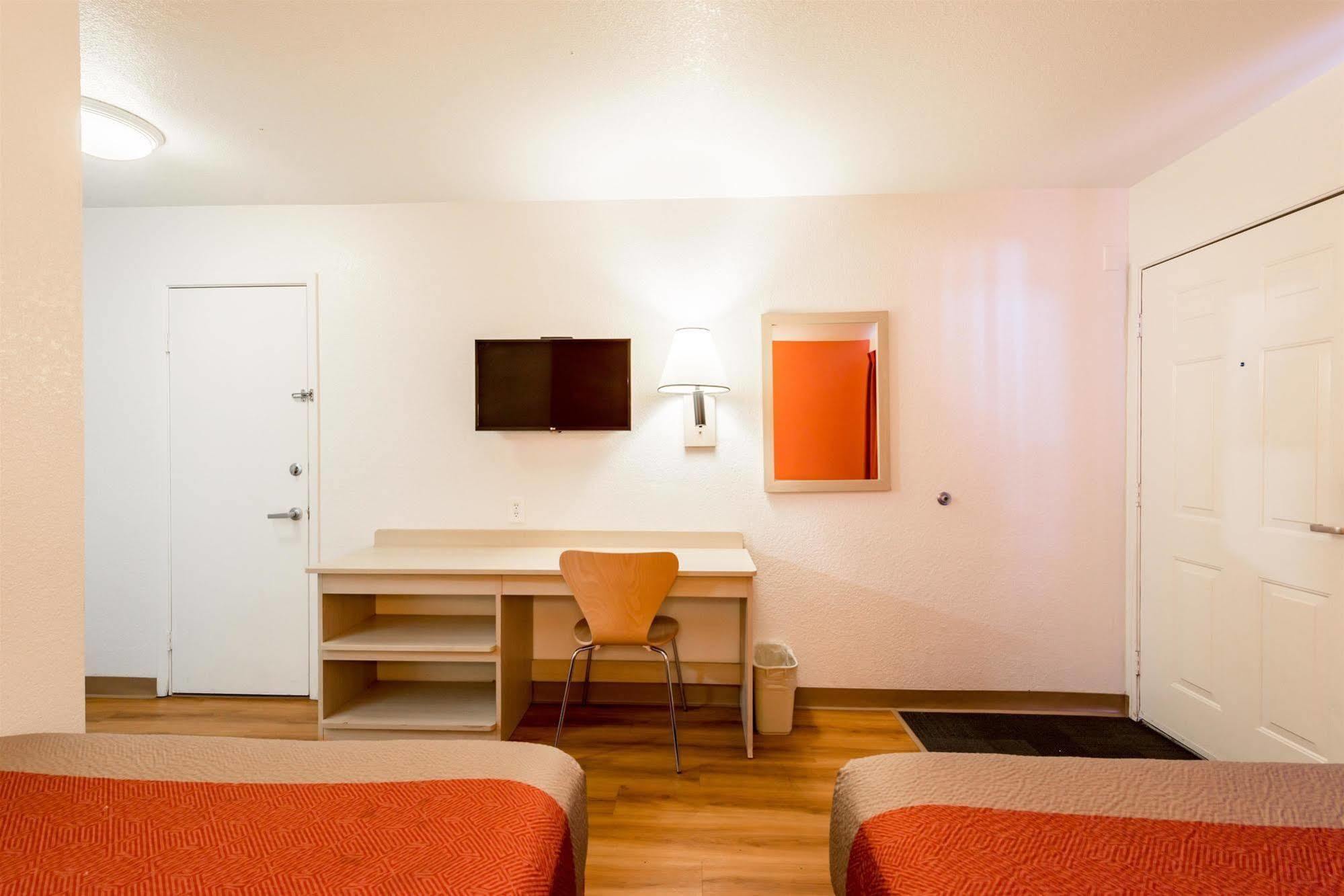Motel 6-Reno, Nv - West エクステリア 写真