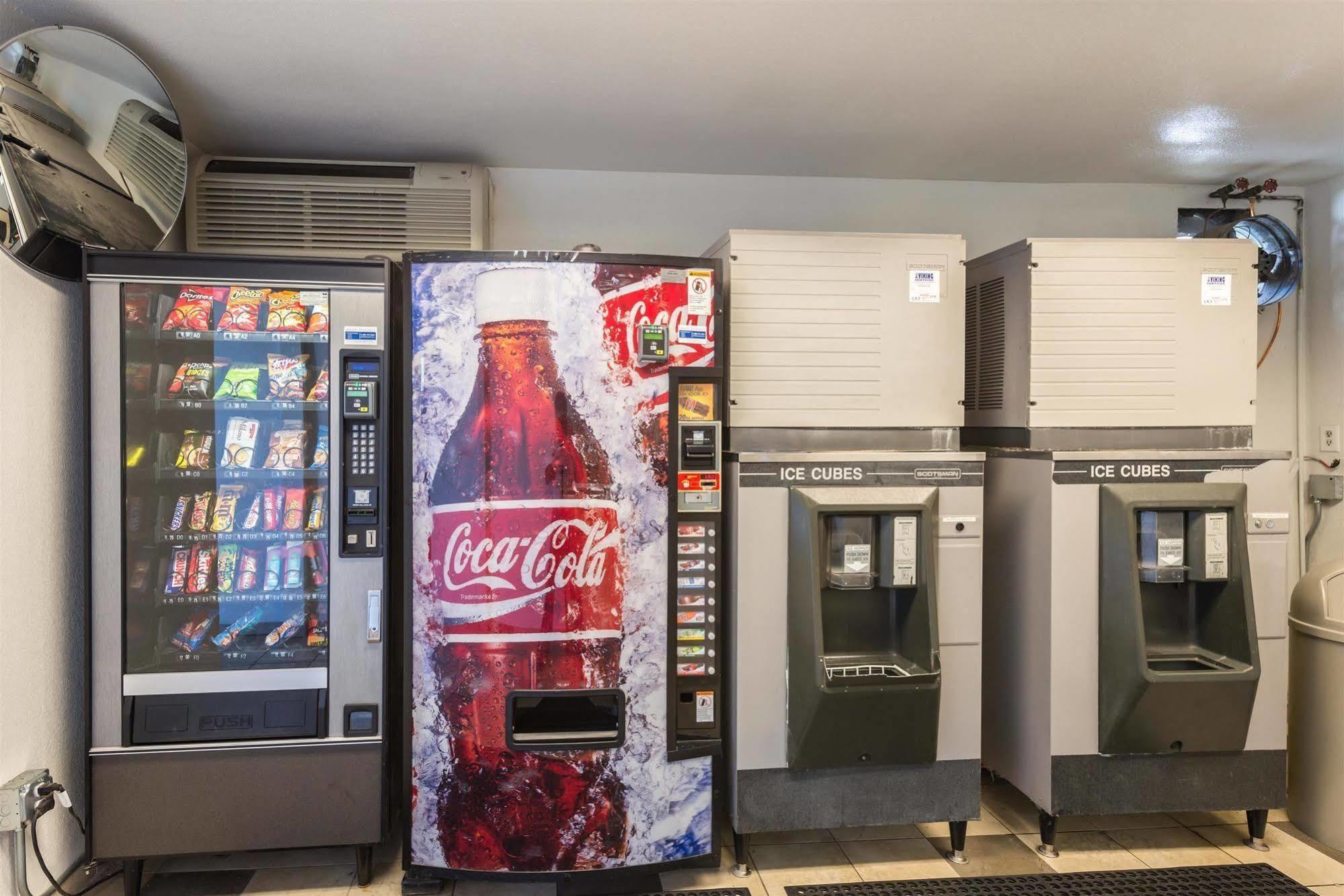 Motel 6-Reno, Nv - West エクステリア 写真