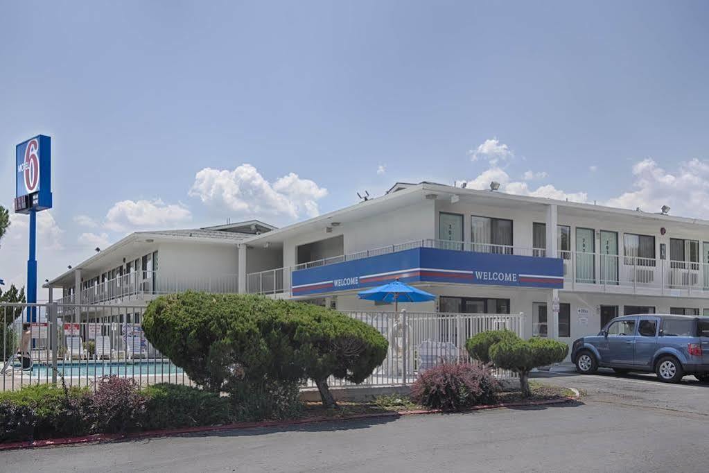 Motel 6-Reno, Nv - West エクステリア 写真